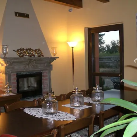 Farm stay Agriturismo Cascina San Carlo Gropello Cairoli